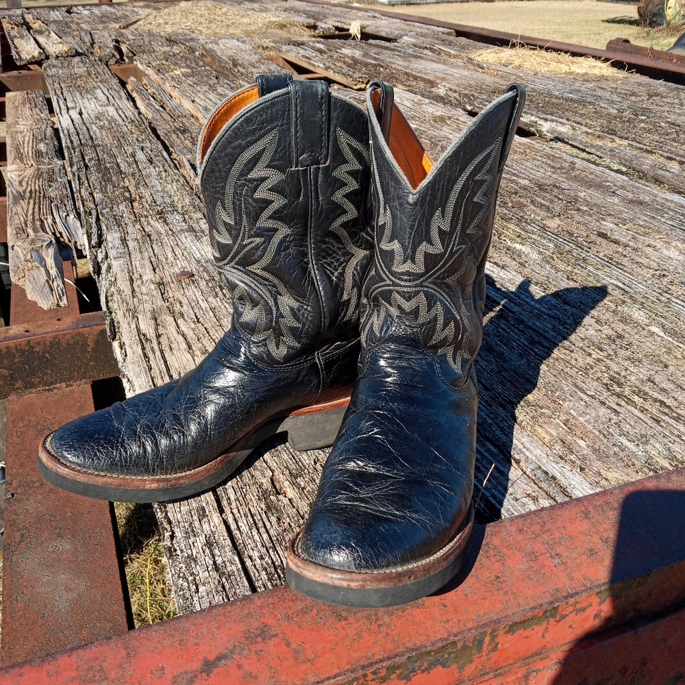 Justin smooth quile ostrich techno crepe boots size 8